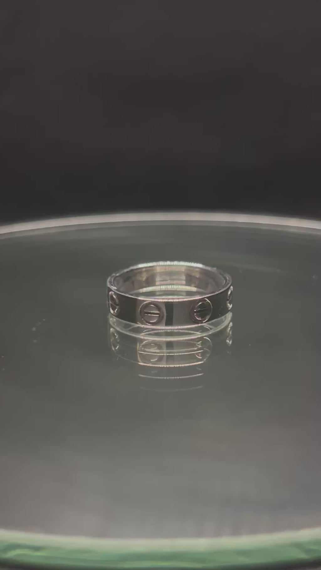 ‘Love’ Ring