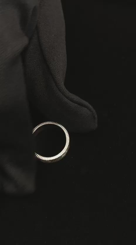 ‘Unlimited’ Ring